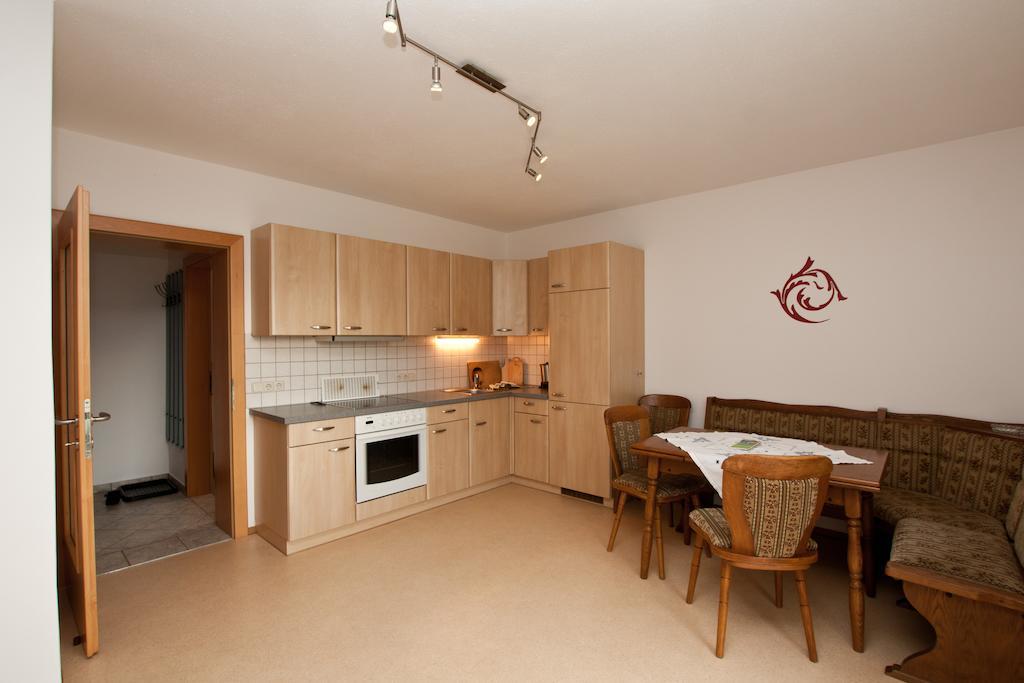Appartment Laerchenalm Sankt Martin am Tennengebirge Habitación foto